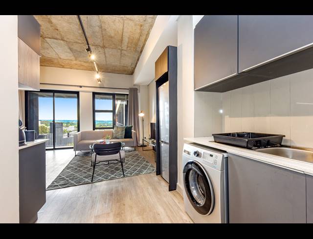 1 BEDROOM APARTMENT FOR SALE IN SANDTON CENTRAL